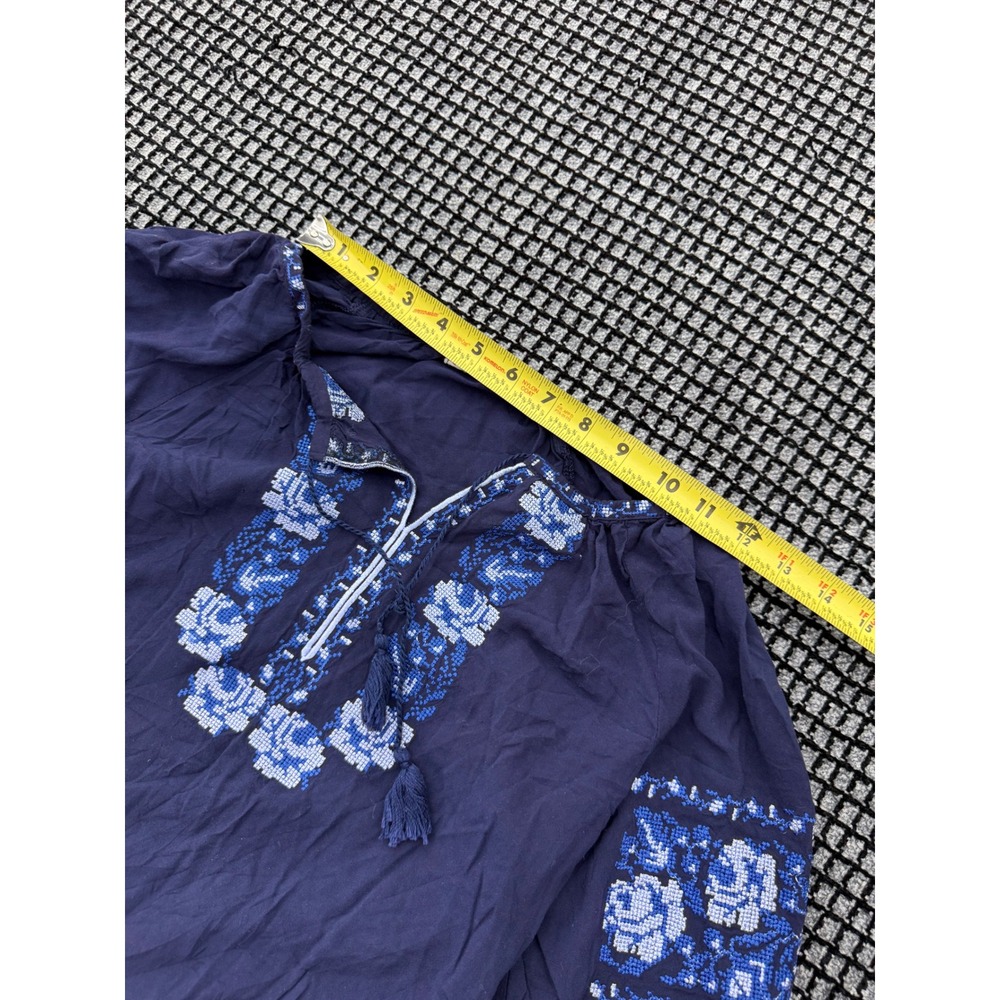 Zhuravel Vyshyvanka Peasant Blouse Womens M Navy Blue Floral Embroidery - Picture 3 of 9